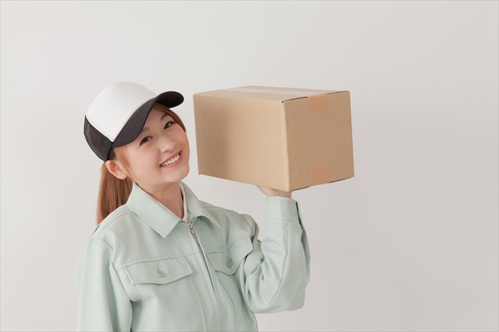 《越谷市》週払いOK・1.5ｔ車での電気機器の配送ドライバー！（Web面接OK・高時給）