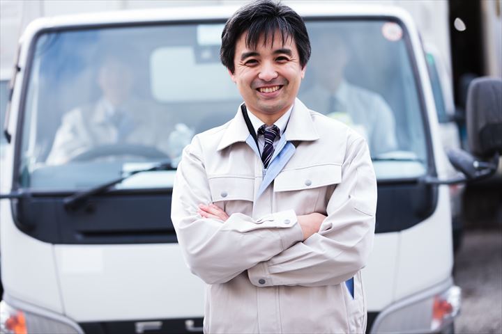 《相模原市緑区》週払いOK・普通車～4ｔ車での企業オフィスなどへのＰＣや周辺機器の回収ドライバー！（Web面接OK・高時給）