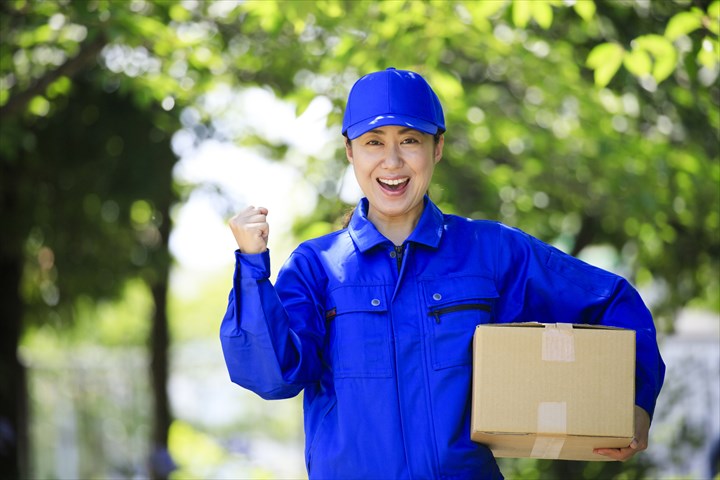 《小山市》週払いOK・2ｔ～3ｔ車でのドライバー！（Web面接OK・好きなことをお仕事に）