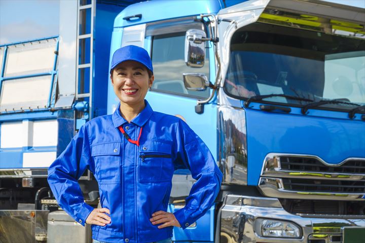 《さいたま市西区》週払いOK・2ｔ～大型車での企業から鉄くず等の収集運搬ドライバー！（Web面接OK・高時給）