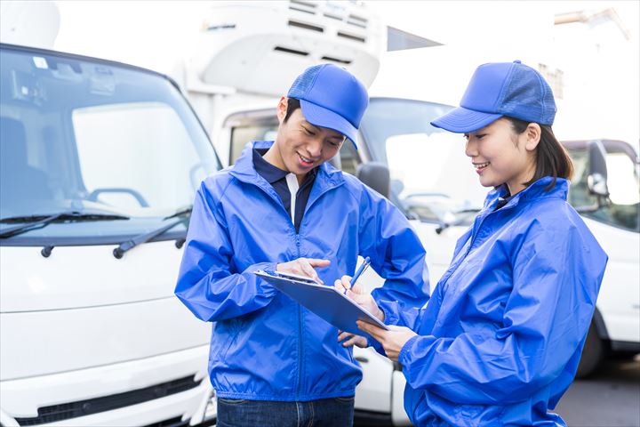 《大田区》週払いOK・大型車での青果類のセンター間配送ドライバー！（高収入・時間外勤務ほぼ無し）