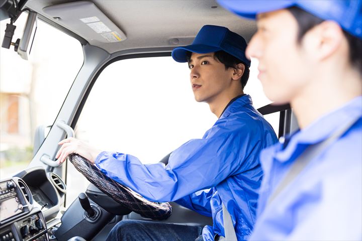 《恵那市》週払いOK・大型車でのスーパーへの配送ドライバー！（高収入・カゴ使用）