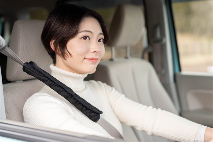 《世田谷区》週払いOK・ハイエースでの園児の送迎ドライバー！（高時給・Wワーク歓迎）