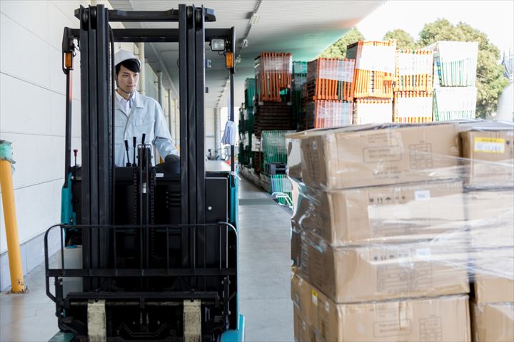 《四街道市》週払いOK・カウンターフォークでのレンタル用足場材の出荷スタッフ！（Web面接OK・高時給）
