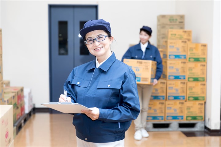 《大阪市港区》週払いOK・自販機へのベンディング助手、及び構内作業スタッフ！（未経験歓迎・日勤）