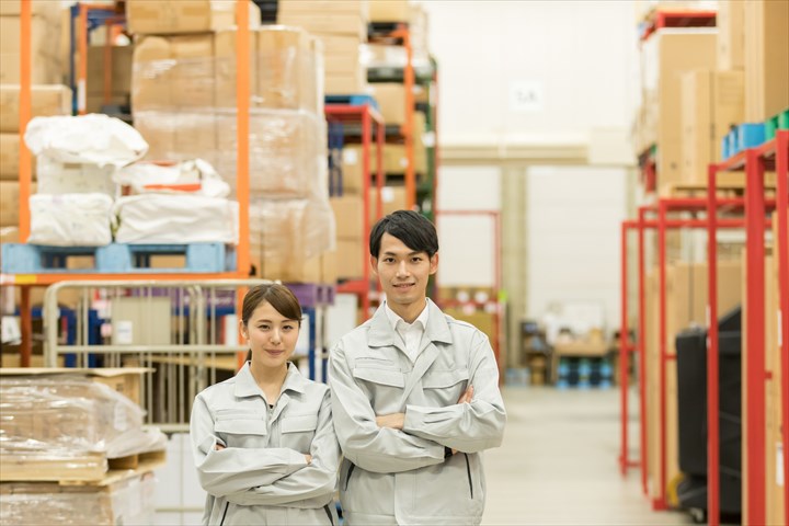 《川口市》週払いOK・食品倉庫内での入出庫作業スタッフ！（Web面接OK・短期2026年1月31日まで）