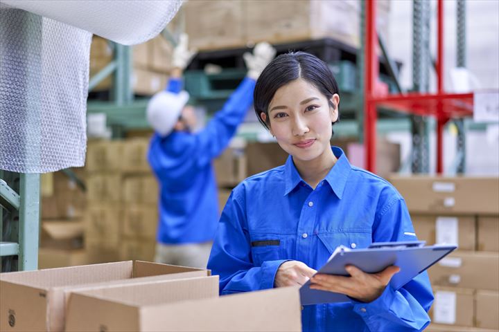 《浜松市中央区》週払いOK・一般貨物の仕分け作業スタッフ！（未経験歓迎・土日祝休み）