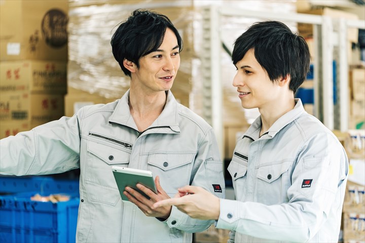 《岡山市東区》週払いOK・倉庫内での荷物の仕分け作業スタッフ！（短時間11:00～15:00・週2～OK）