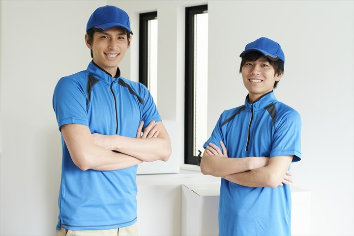 《石岡市》週払いOK・冷凍食品の店舗配送助手スタッフ！（期間限定・高時給）