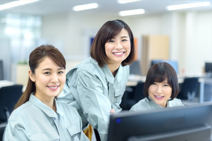 《品川区》週払いOK・配送会社での運行管理スタッフ！（土日祝休み・高時給）