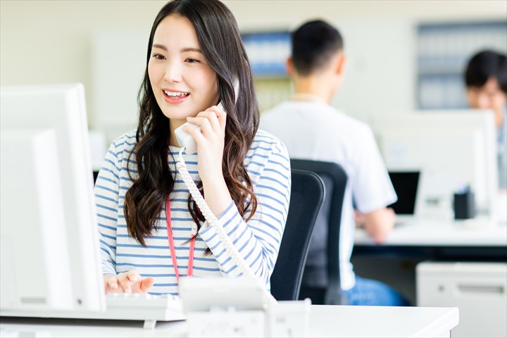 《大田区》週払いOK・物流会社内での配車業務、及び営業事務スタッフ！（Web面接OK・高時給）