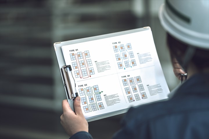 《泉南市》週払いOK・大型フードローラーでの機内食のピストン輸送ドライバー！（高時給・無料送迎バスあり）