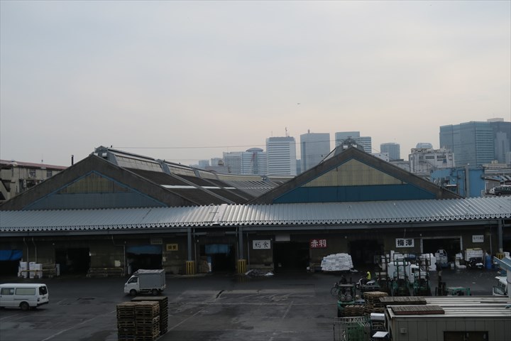 《八幡市》週払いOK・建設機械やトラックの塗装作業スタッフ！（高時給・週休2日）