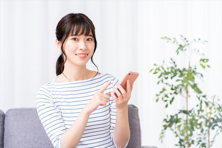 《中央区》週払いOK・電動自転車での企業向け書類の集配スタッフ！（土日祝休み・未経験歓迎）