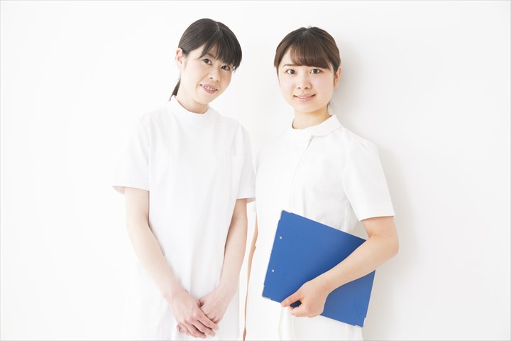 《横浜市鶴見区》週払いOK・老人ホームでの看護スタッフ！（未経験歓迎・週4）